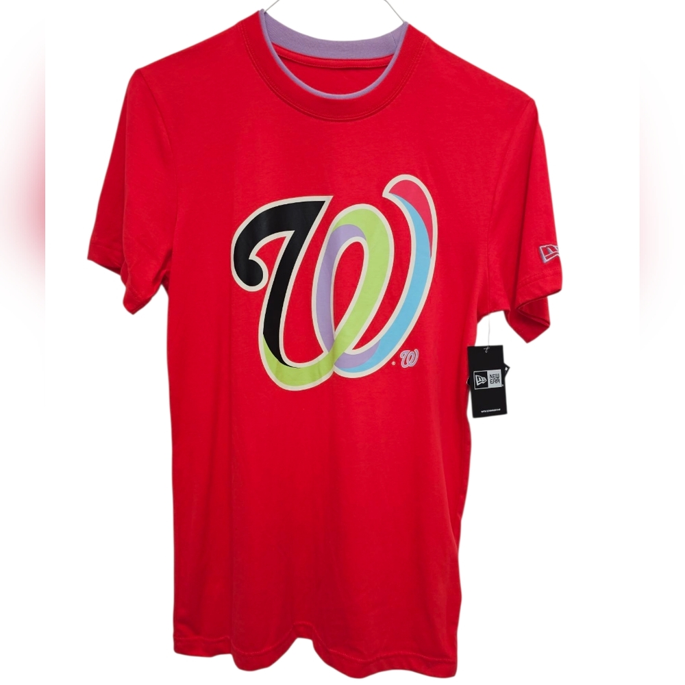 Washington Nationals Red T-Shirt with Multicolor Logo, Women's Size Small, NWT